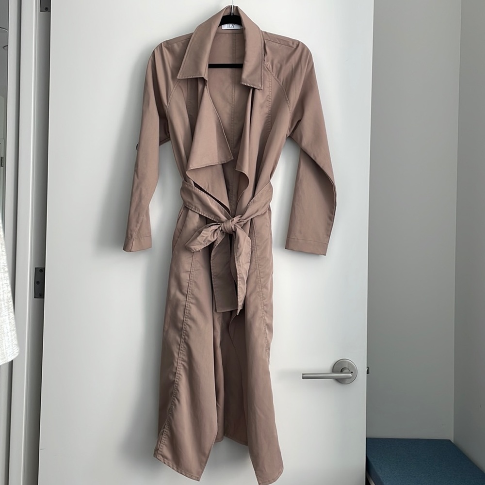 ILY Tan trench coat